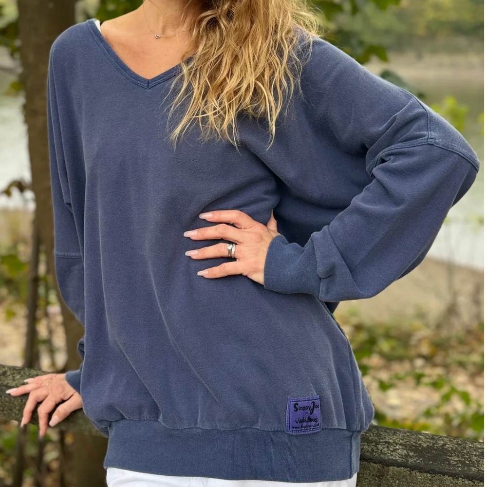 Sloppy Joe - Raglan V Neck- Diana Blue